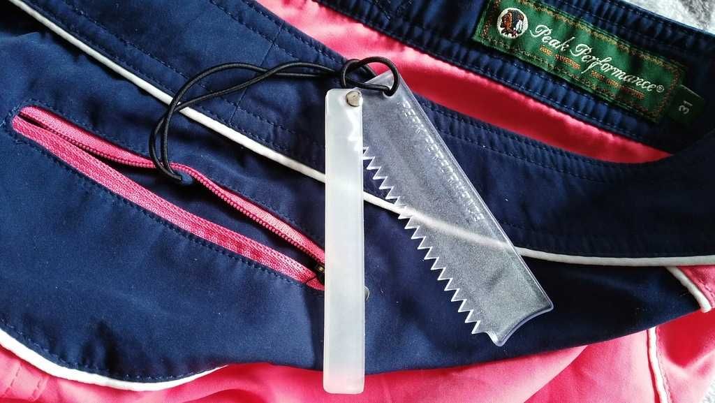 PEAK PERFORMANCE W SHORE SH neonowe spodenki r.31