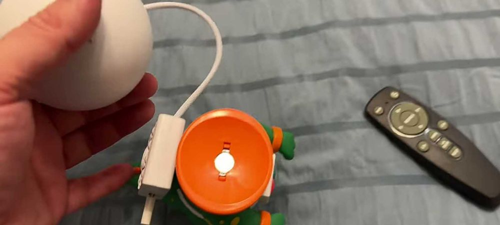 Нічник динозавр астронавт, лазерний проектор, зоряного неба, астронавт