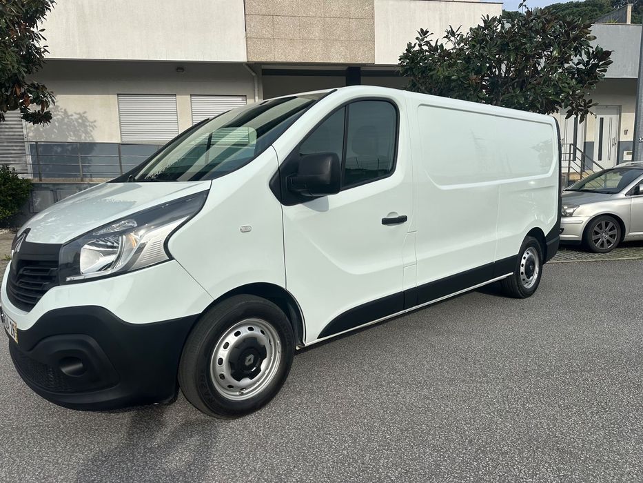 Renault Trafic L2H1 Longa Nacional