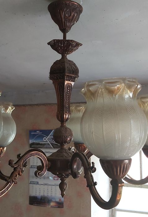 Люстра 5 плафонов