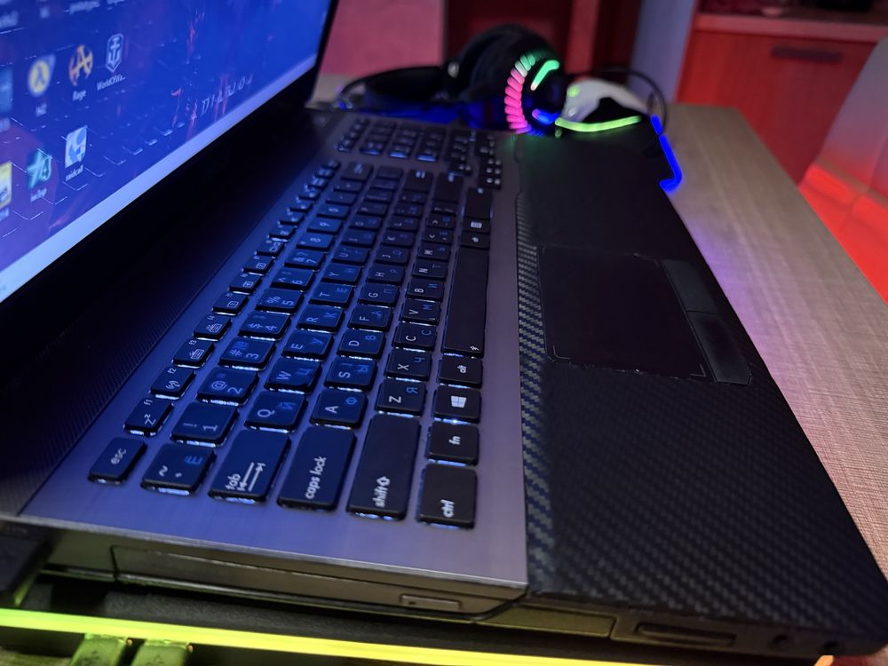 ЗСУ знижка! Ігровий ноутбук Asus Rog + комплект / игровой ноутбук