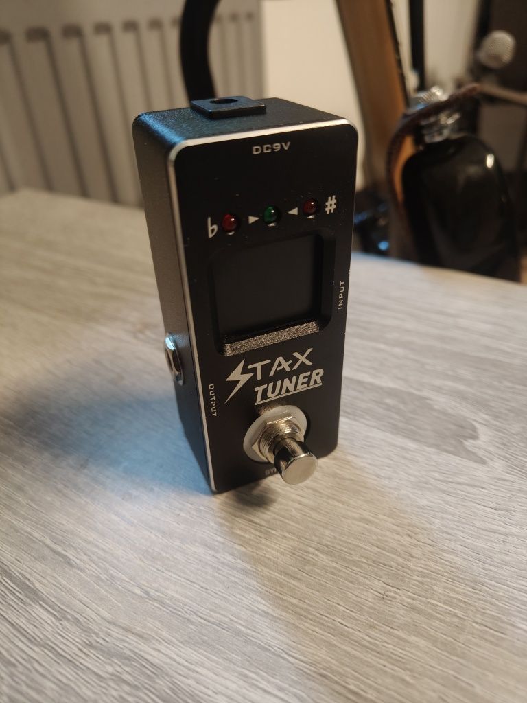 Stax tuner kostka gitarowa stroik
