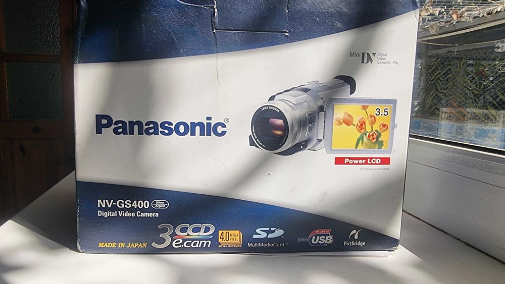 Продам видеокамеру Panasonic NV-GS 400
