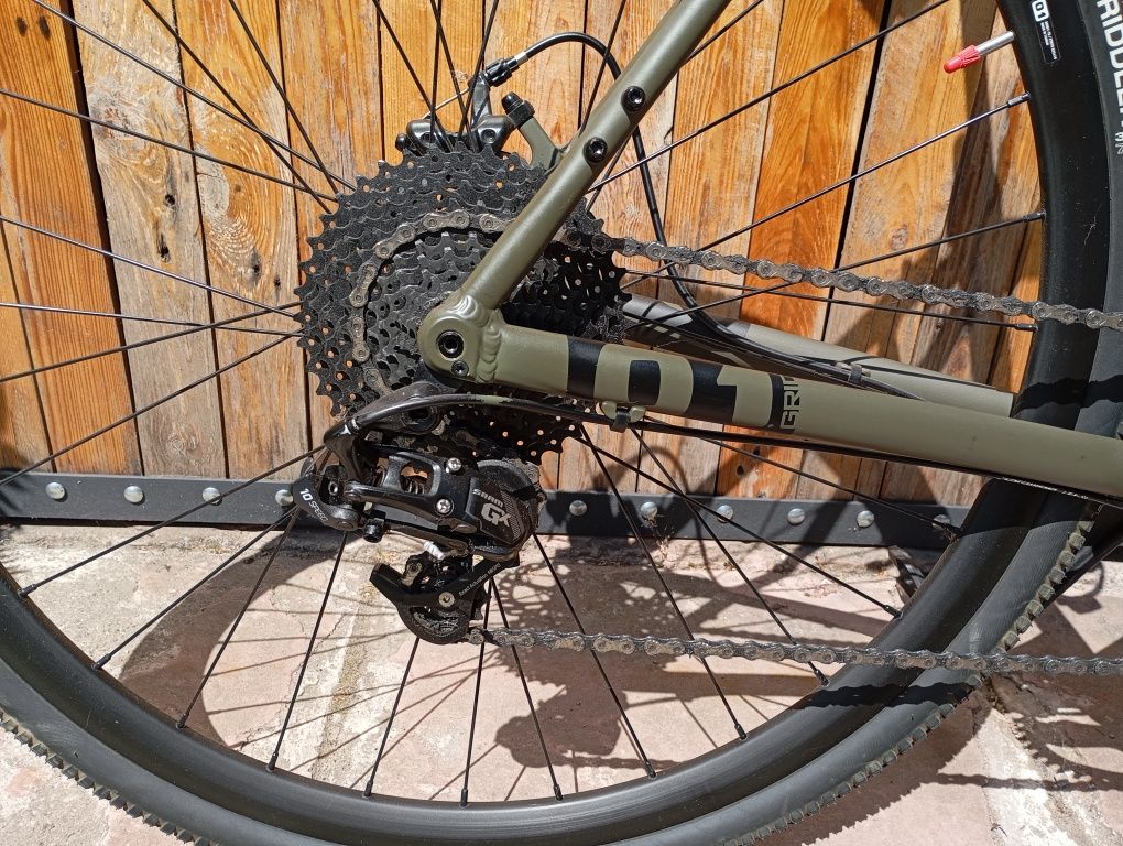 Gravel Octane One Gridd army green olive black roz.L