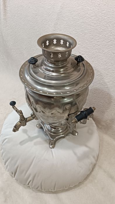 Самовар працюючий