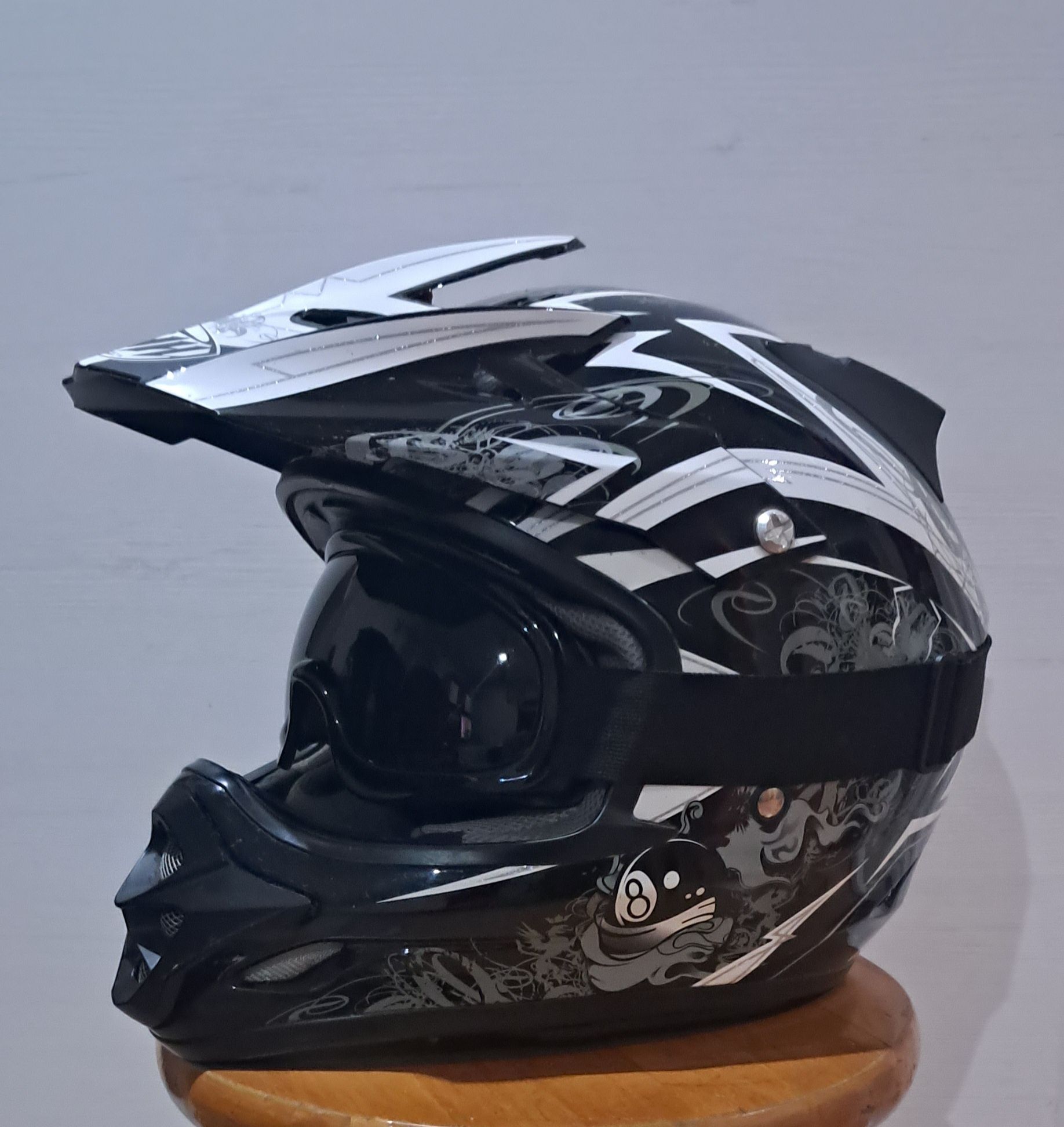 Sprzedam kask plus gogle