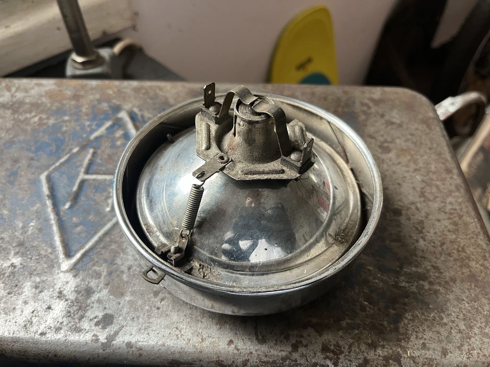 Romet Motorynka Kadet Ogar klosz ramka lampy przod oryg wzorowy stan