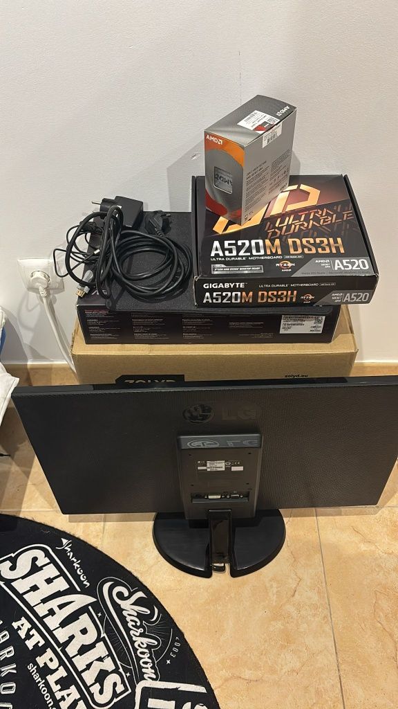 Oportunidade! PC Gaming Ryzen 5 + RX 5600XT + Monitor 28”