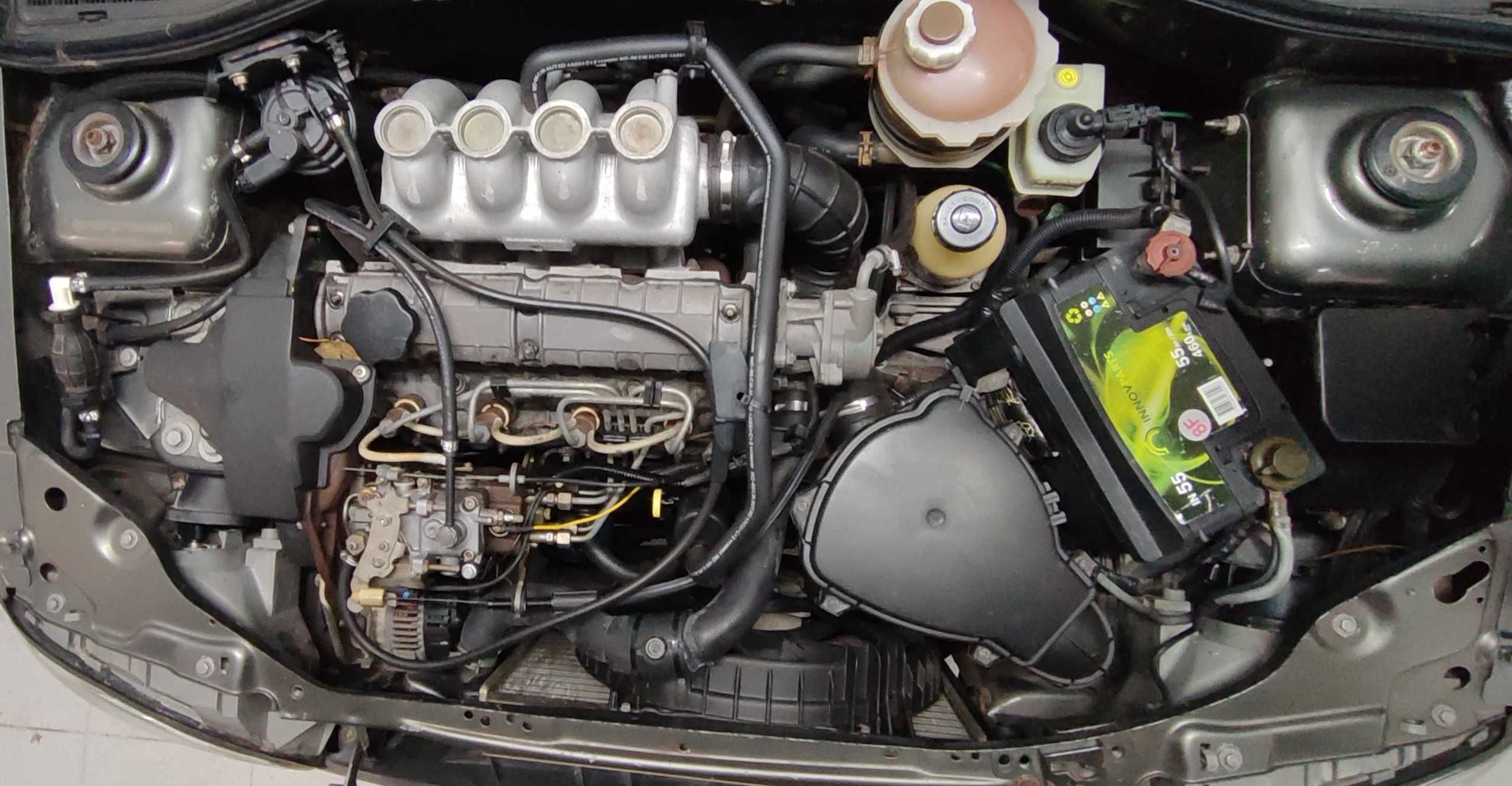Renault Clio 1.9D - Direcção Assistida