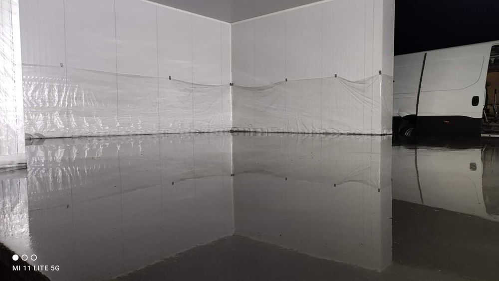 Posadzki przemysłowe podjazdy betonowe zacieranie posadzki chudziak