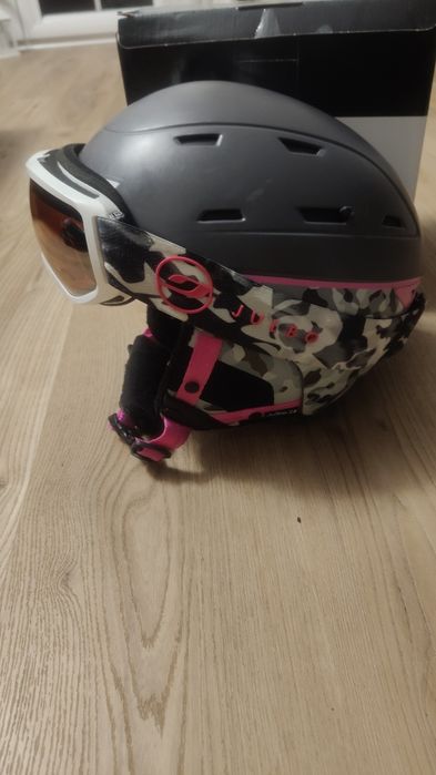 Kask i gogle narciarskie