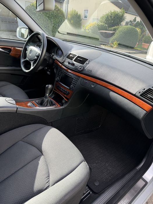 Mercedes E220d W211 2008