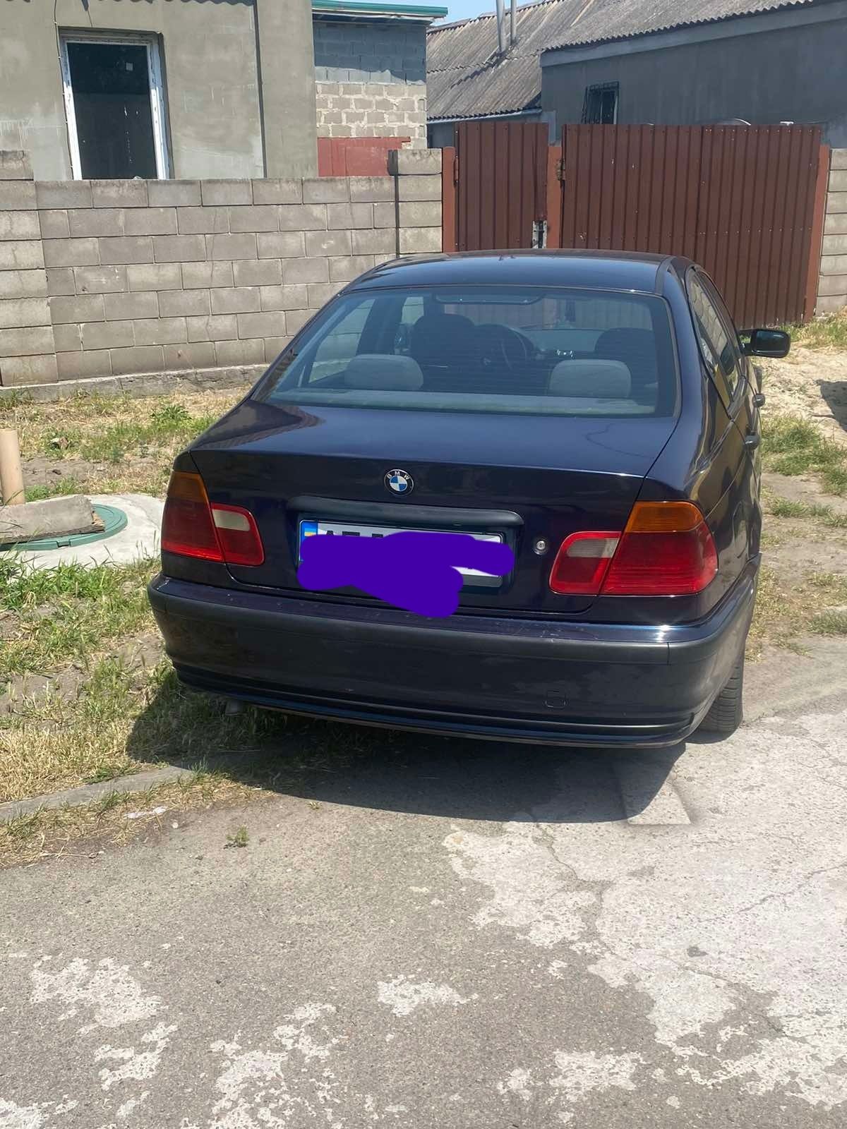 Продам BMW2000год