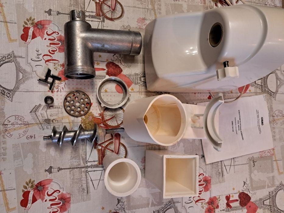 Електромясорубка Ельво, на запчасти.