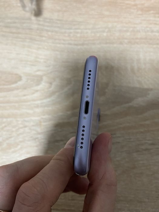 Айфон 11 на 128gb