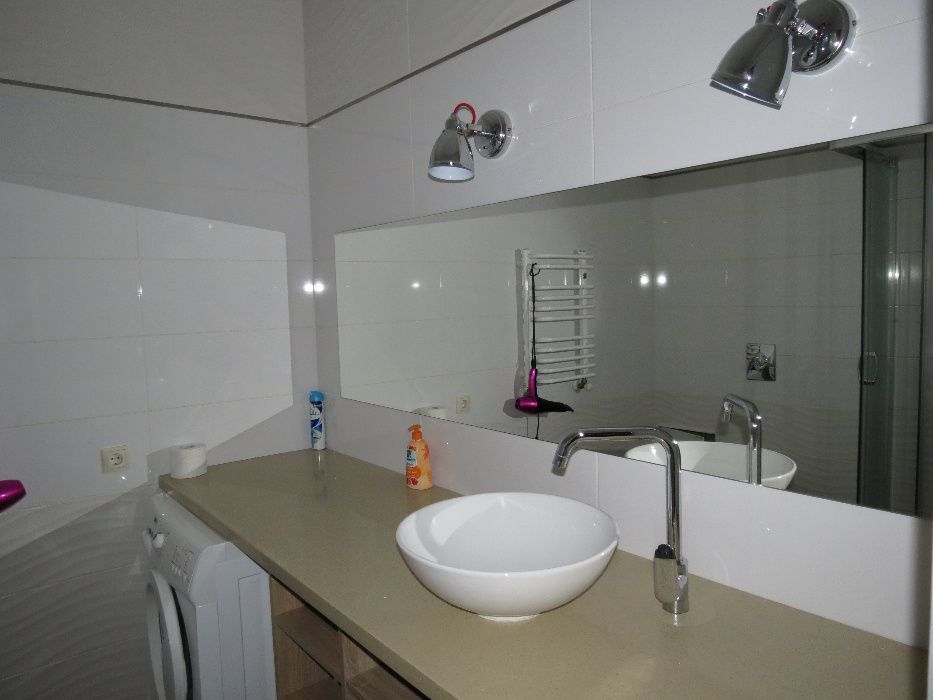 Уютная квартира возле Порт Сити , Автовокзал,Ж/Д , Smart TV