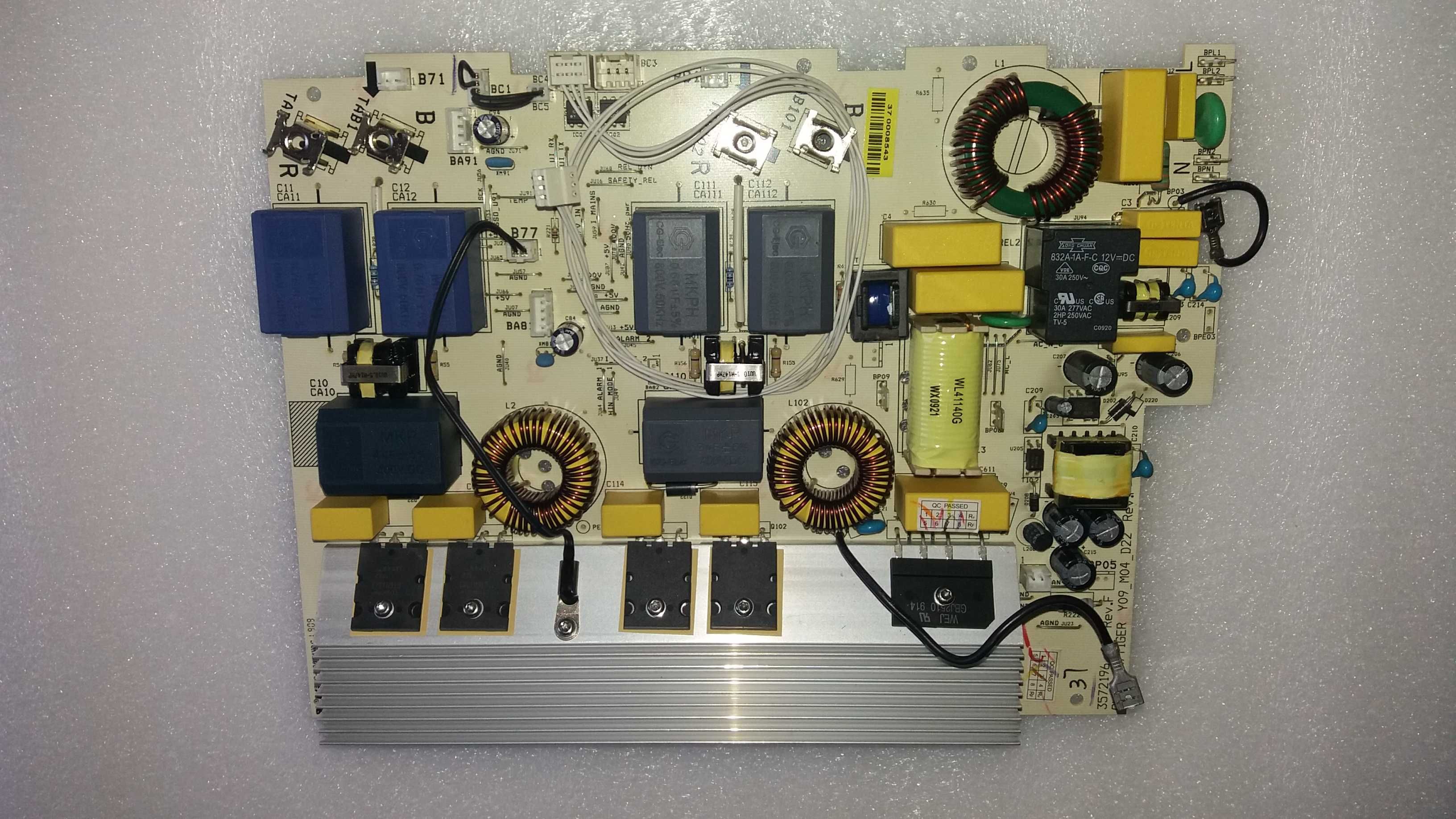 Moduł zasilania induktora do płyty indukcyjnej Electrolux