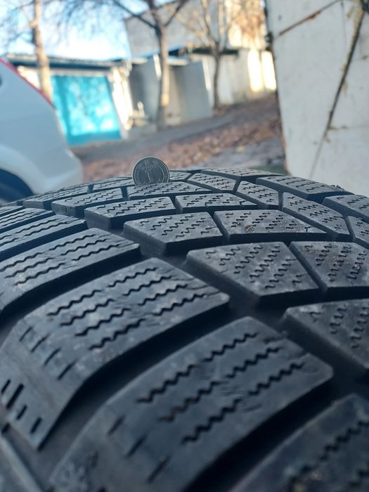 Шини зима всесизоні 205/55/17   ціна 1500 за 1 шт