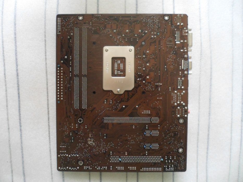 Материнська плата Socket 1155 Asus P8H61-M LE