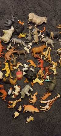 Zwierzęta zwierzątka zoo 64 sztuki figurka figurki żyrafa  krowa pies
