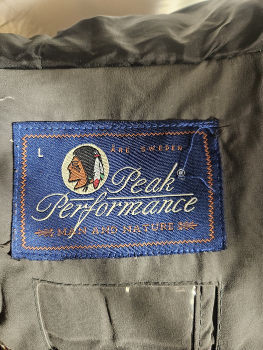 Kurtka puchowa Peak Performance Exp Parka Gore Tex