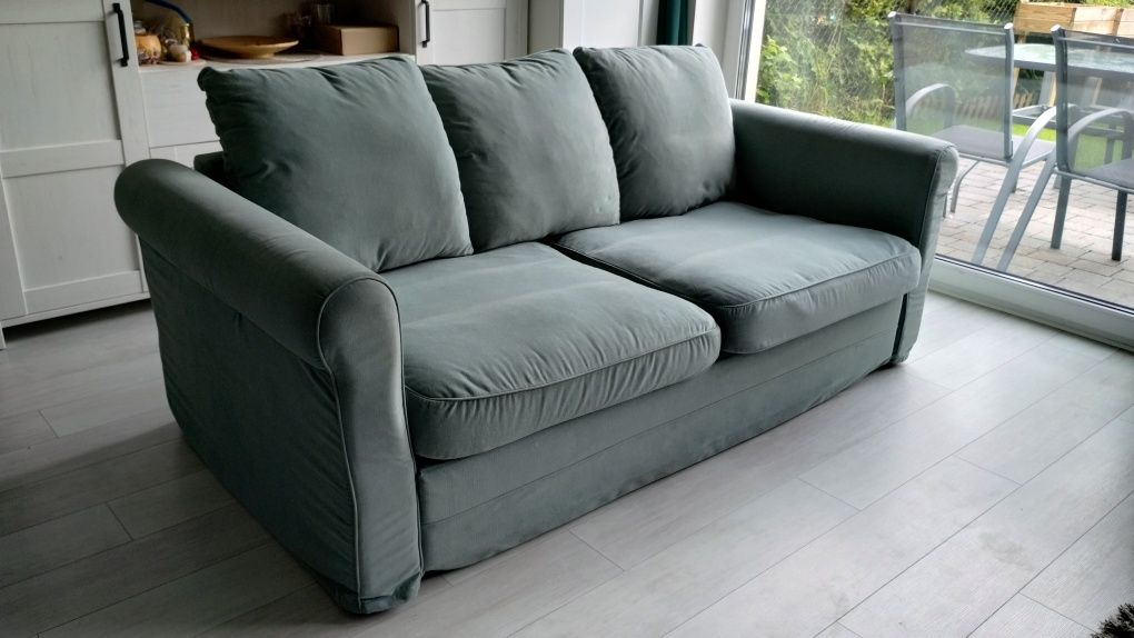 Sofa rozkładana z materacem