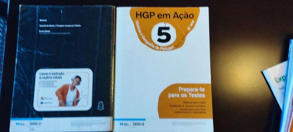 Manual e caderno atividades História, Português 5ano