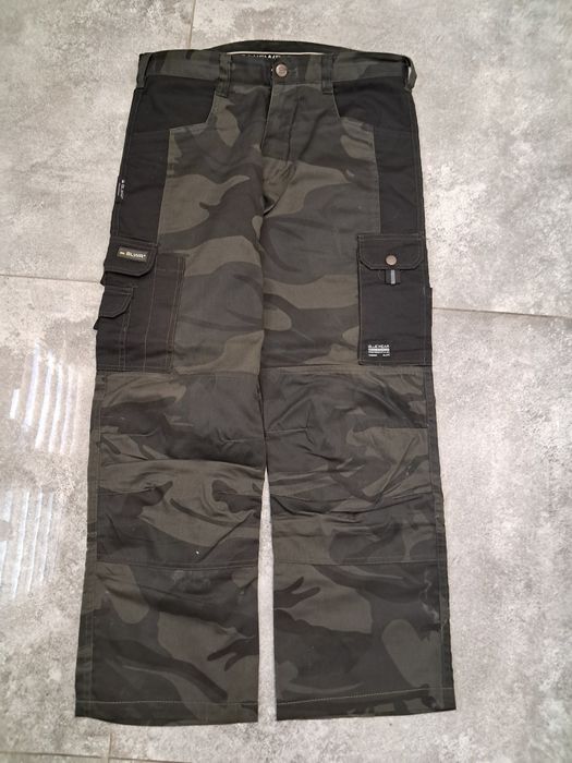 Spodnie robocze moro-fabrycznie nowe