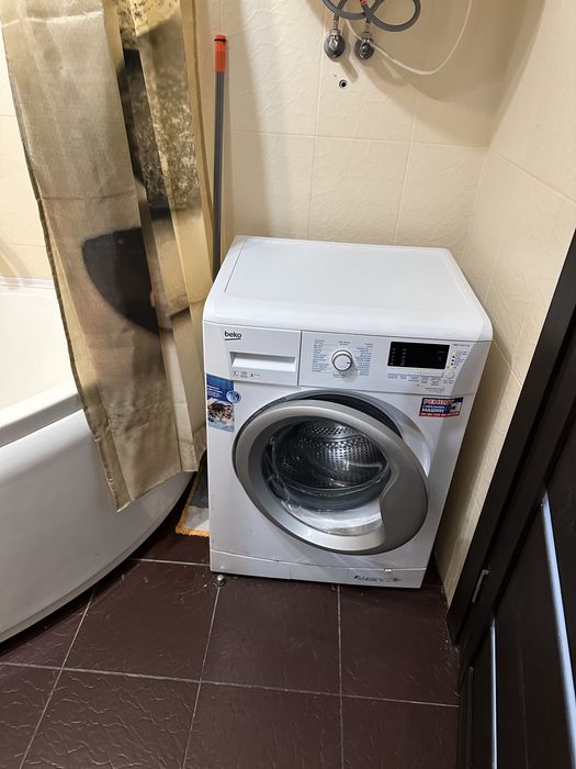 Сдам до Лета. Спальня и кухня-студия в р-не гориполкома