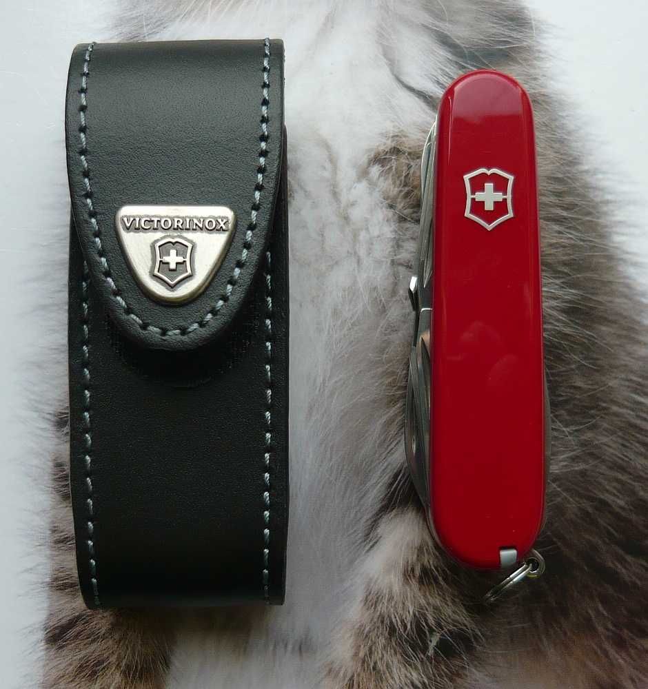 Scyzoryk Victorinox explorer 1.6703 + etui skórzane