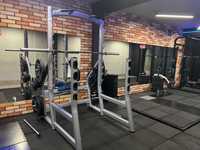 Matrix Aura Half Rack G3 G7 squat rack power rack