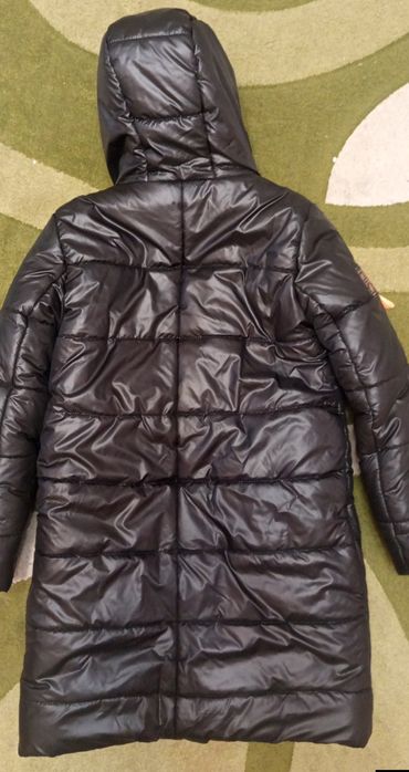 Продам курточку та шапку