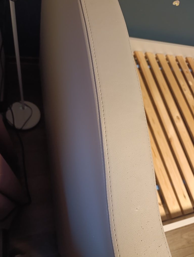 Meblik łóżko tapicerowane ze stelażem 120x200 plus szafka nocna