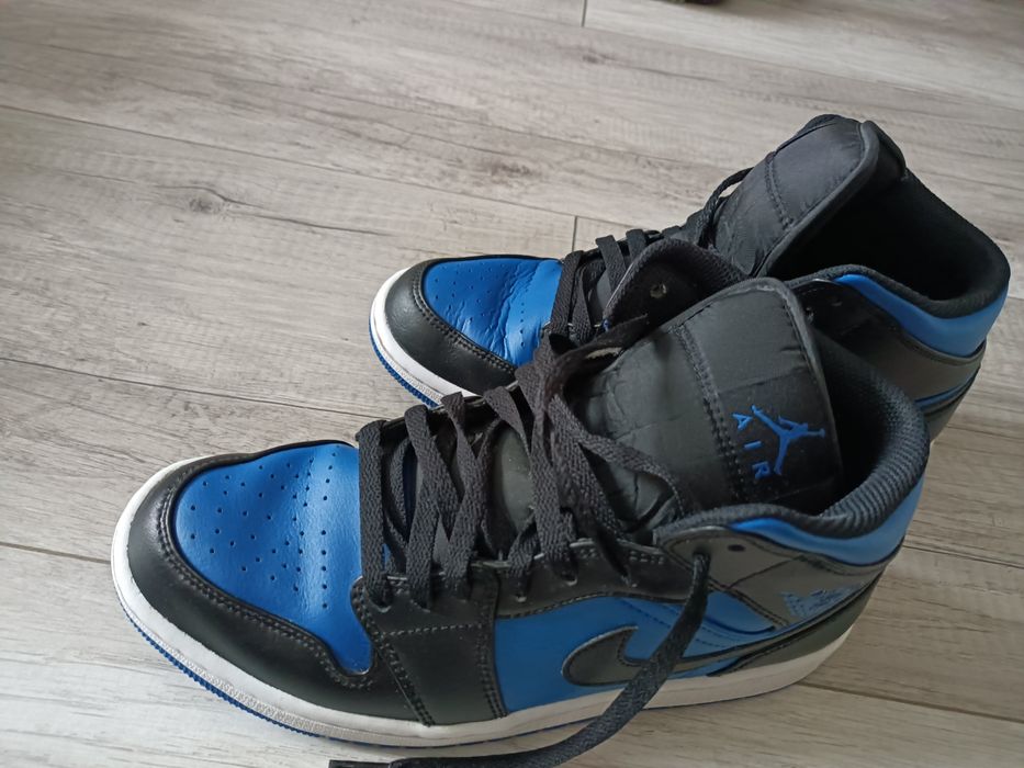 Buty Air Jordan 1 mid