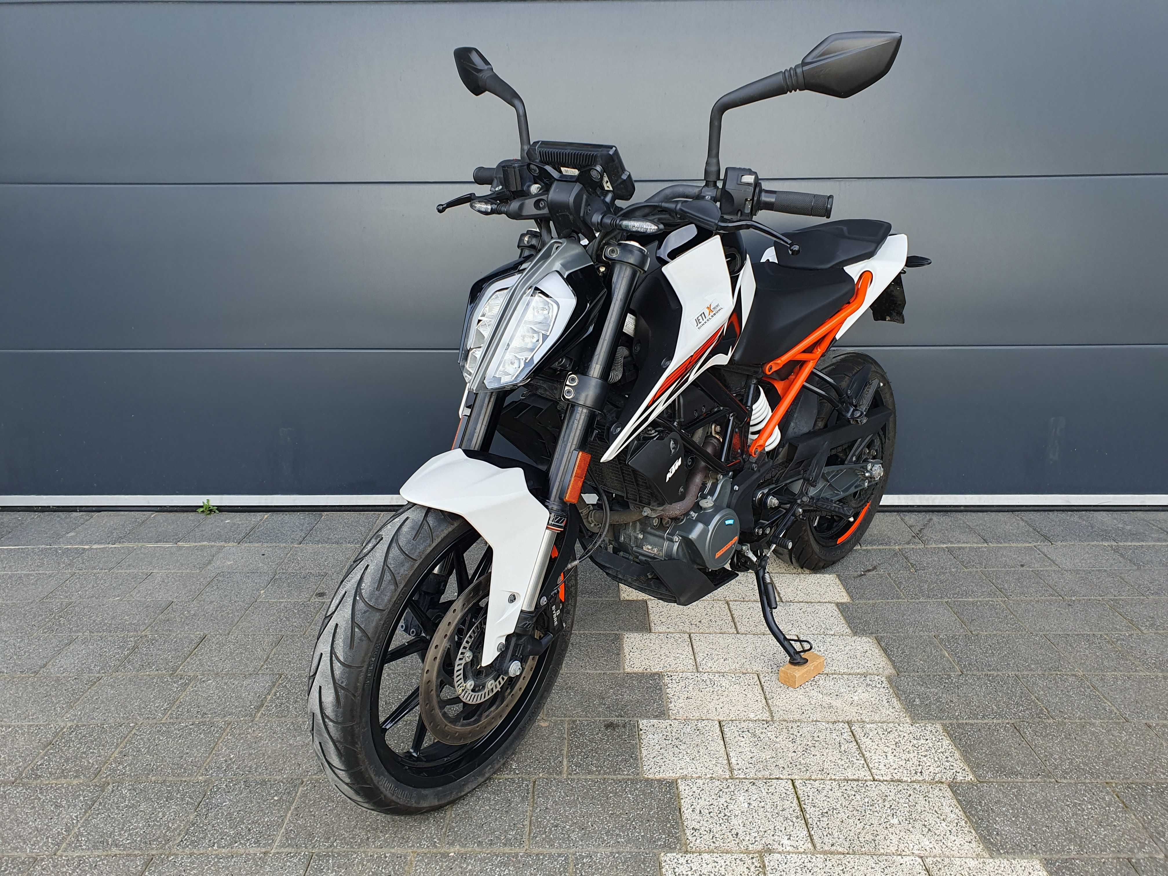 KTM 125 Duke, ABS, Led, serwis, super stan, kat.B