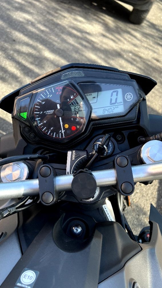Yamaha MT-03 apenas 8.400 KM - Com extras