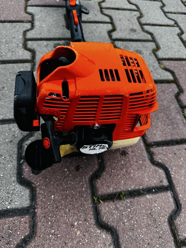 Nożyce spalinowe do żywopłotu na wysięgniku Stihl HL75 HL 75 ładne!