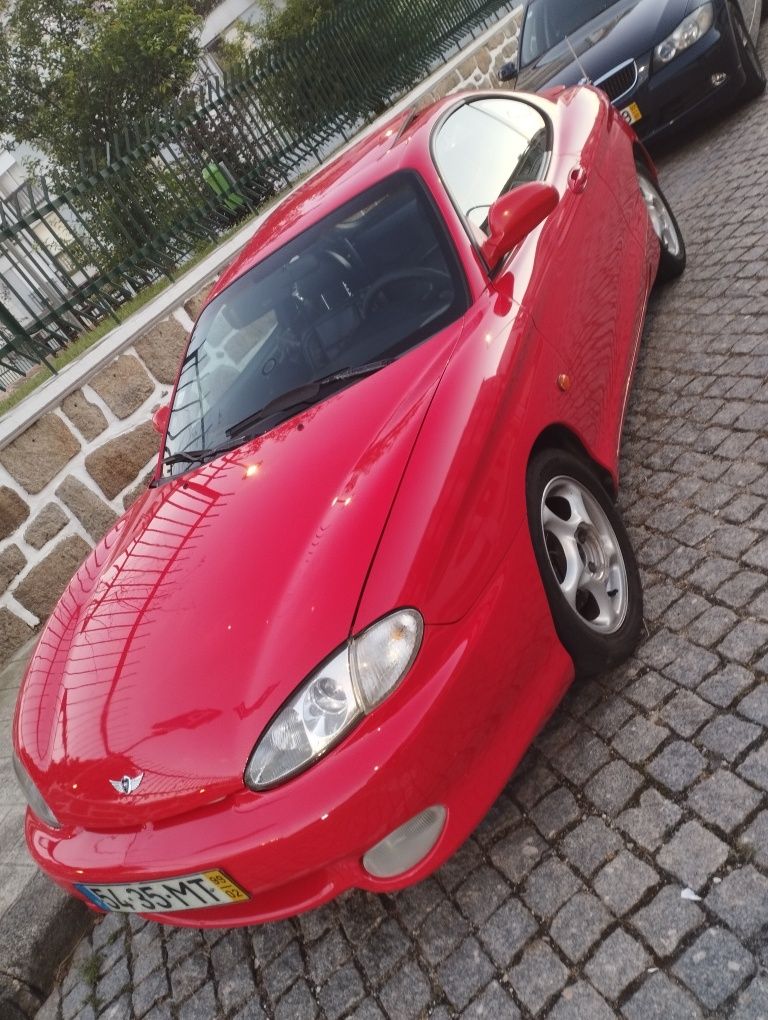Vendo hiundai Coupé 99 ou troco por carinha tipo cangoo, Fiorino qua