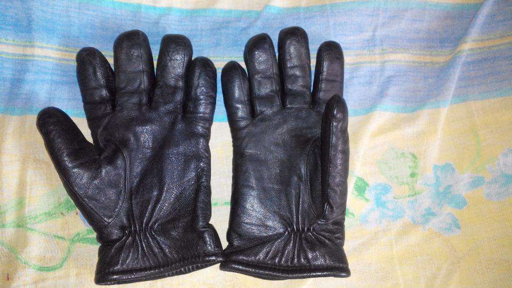 Кожанные перчатки