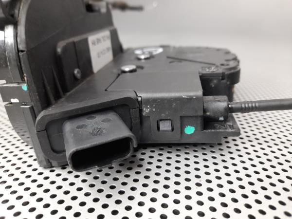 Fechadura / fecho porta frente direito RENAULT Twingo III (BCM_)