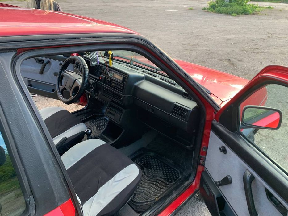 Продам Фольксваген джетту 2 1.8 бензин/газ