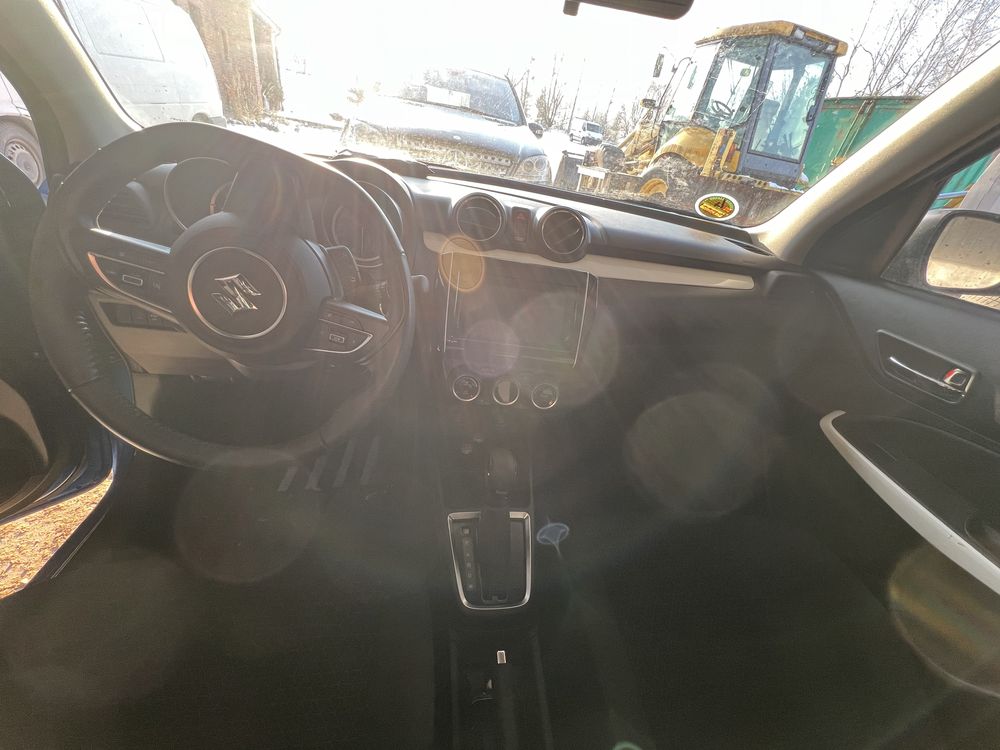 Suzuki Swift 1.0 automat CVT lakier ZWG 2020r na części