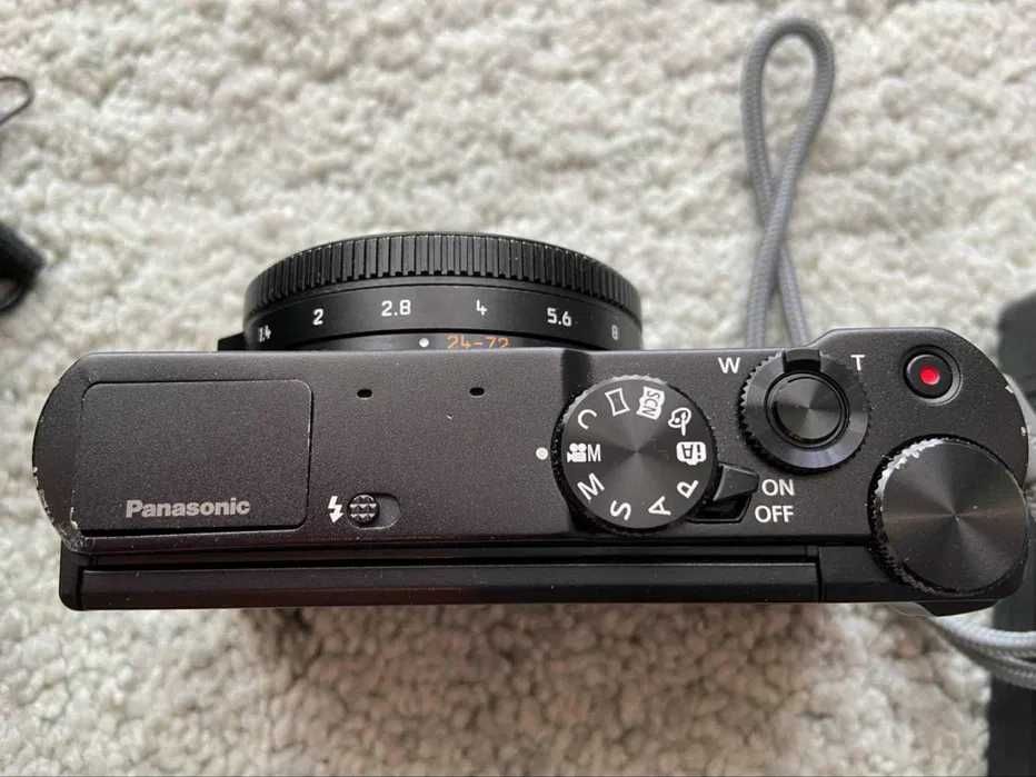 Panasonic Lumix DMC-LX15 - Aparat kompaktowy + dodatki
