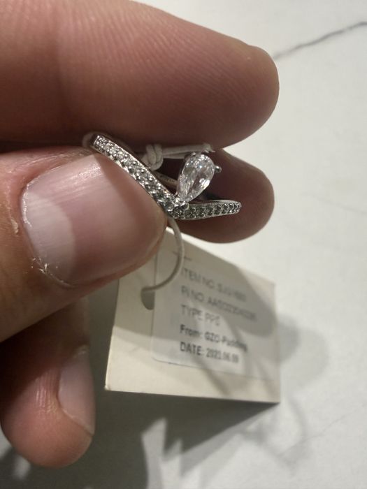 Продам  кольцо 16 р s925