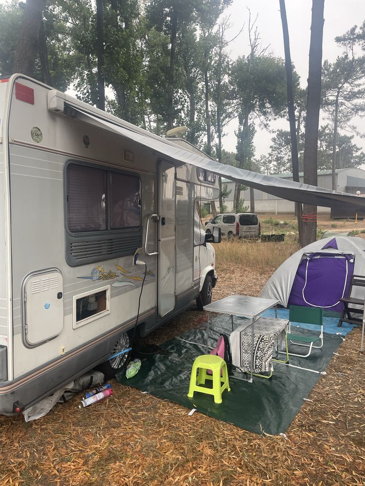 Autocaravana Peugeot J5 (aceito retoma)