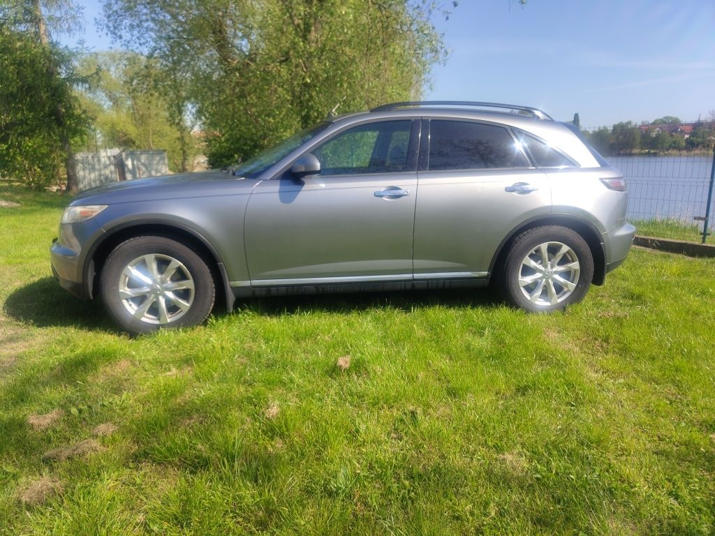 Infiniti Fx 35 benzyna gaz. Android