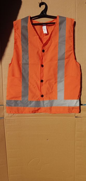 Продам сигнальный желет.