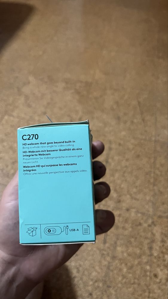 Webcam HD c270 logitech nova  nunca usada