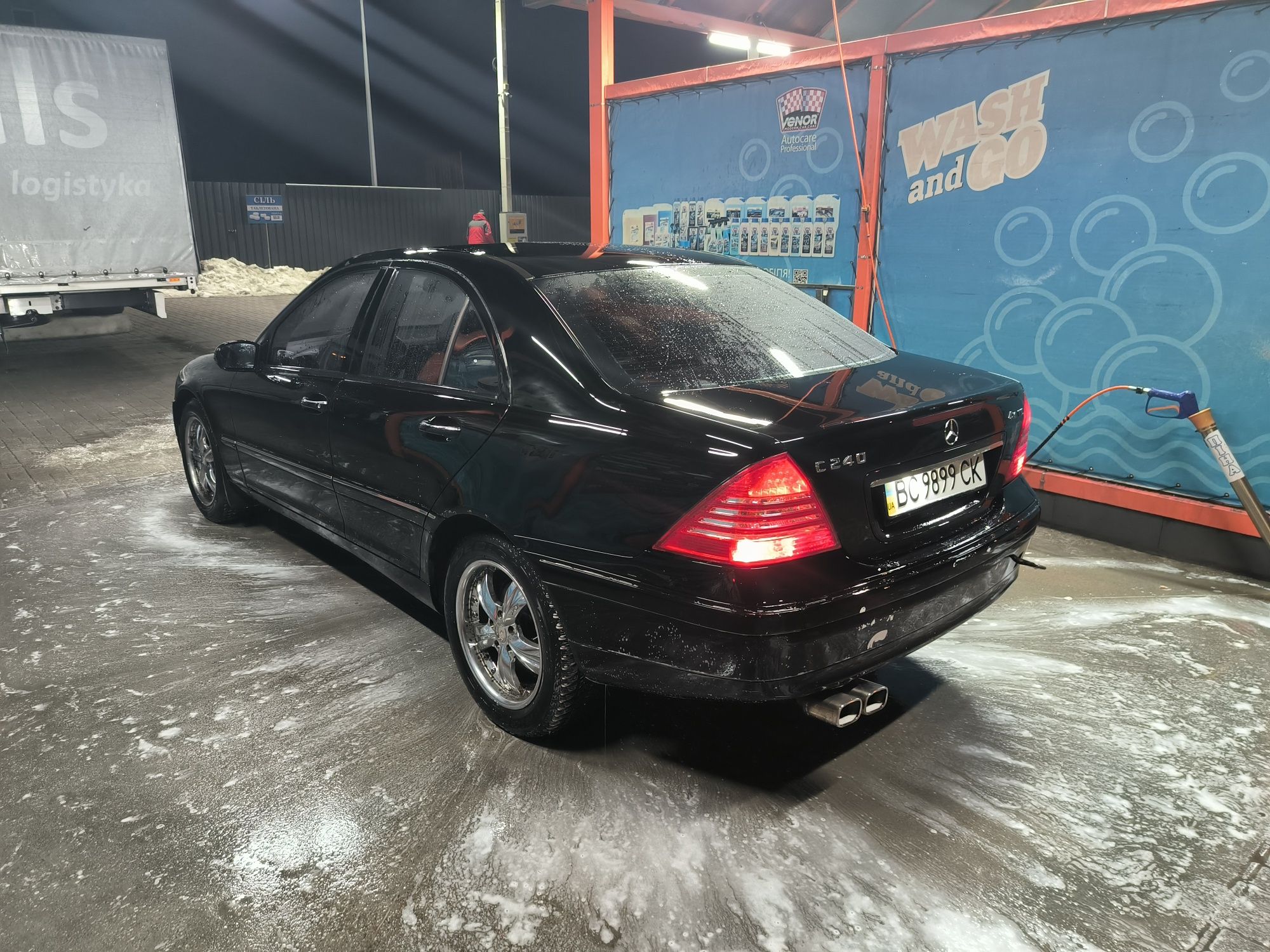 Продам Mercedes w 203 c260 4 matic