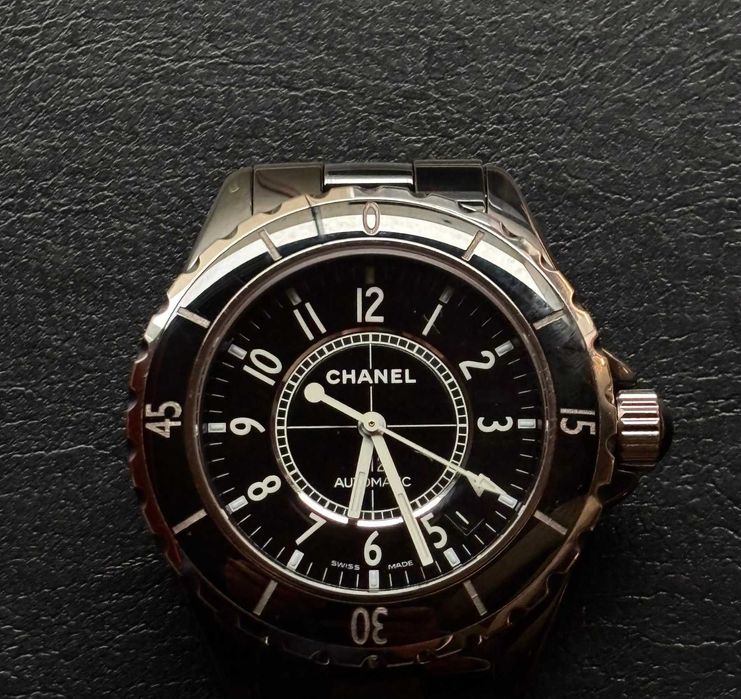 Chanel - J12 Black H0685 - YS103210 - Unissexo - 2023